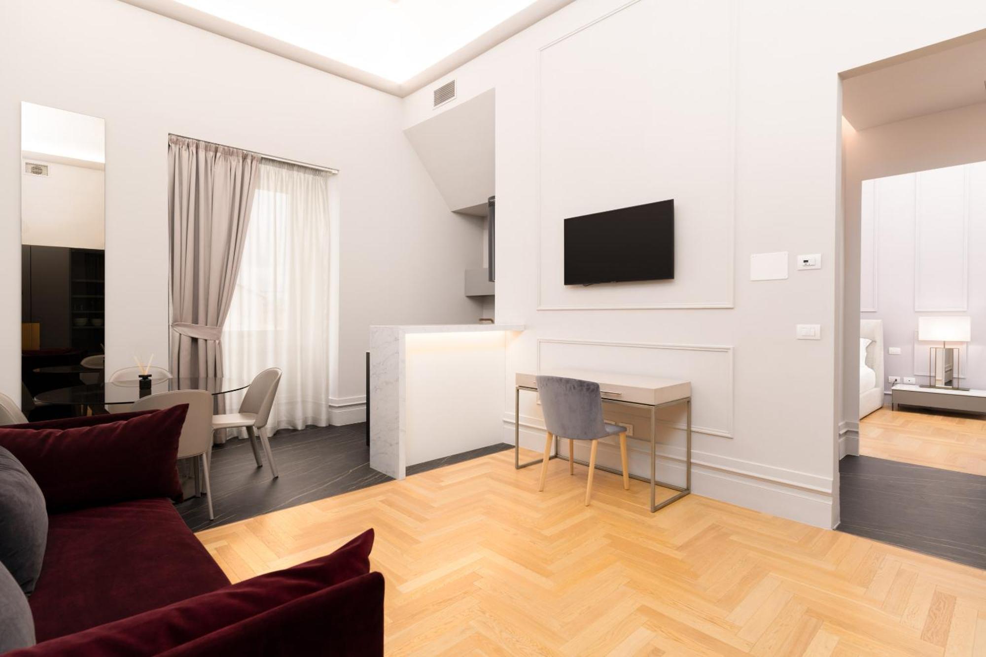Limehome Lecce Palazzo Bn Exterior foto